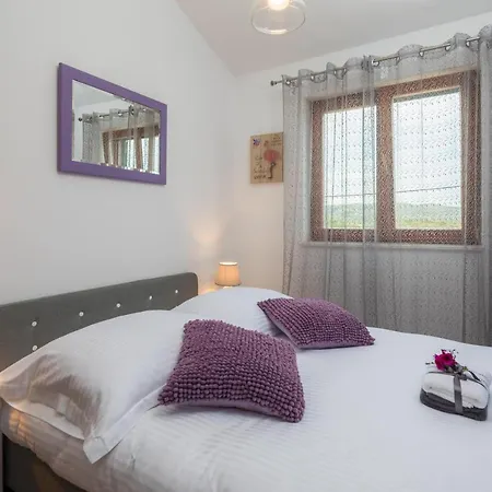 Villa Sunshine Rogoznica  Buitenkant foto