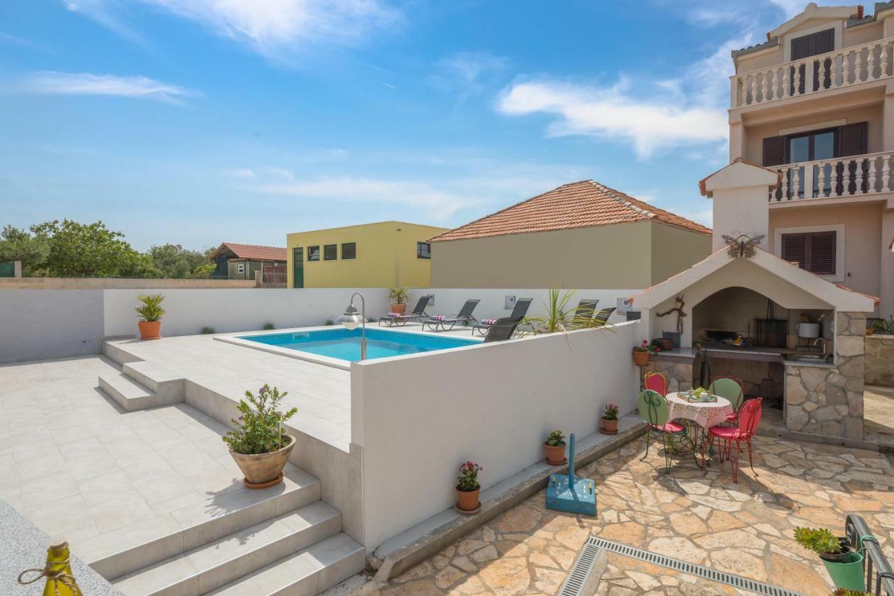 Villa Sunshine *